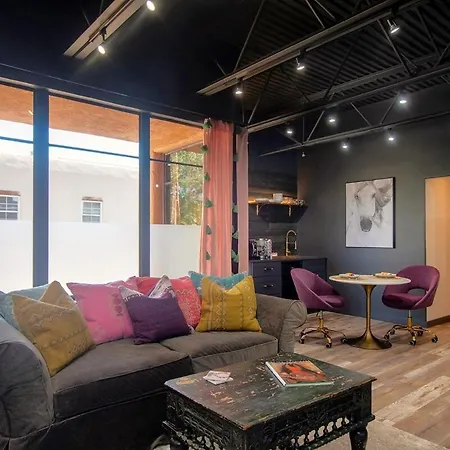 Apartment Designer Loft At The Plaza Spacious 520 Sq Ft, King Bed *