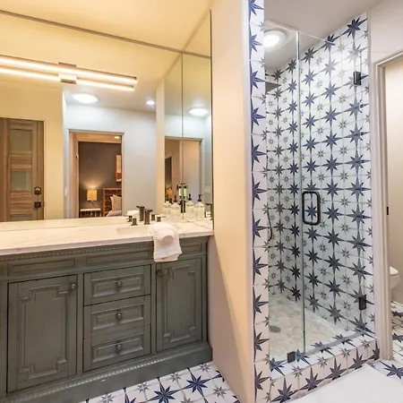 Designer Loft At The Plaza Spacious 520 Sq Ft, King Bed * Santa Fe